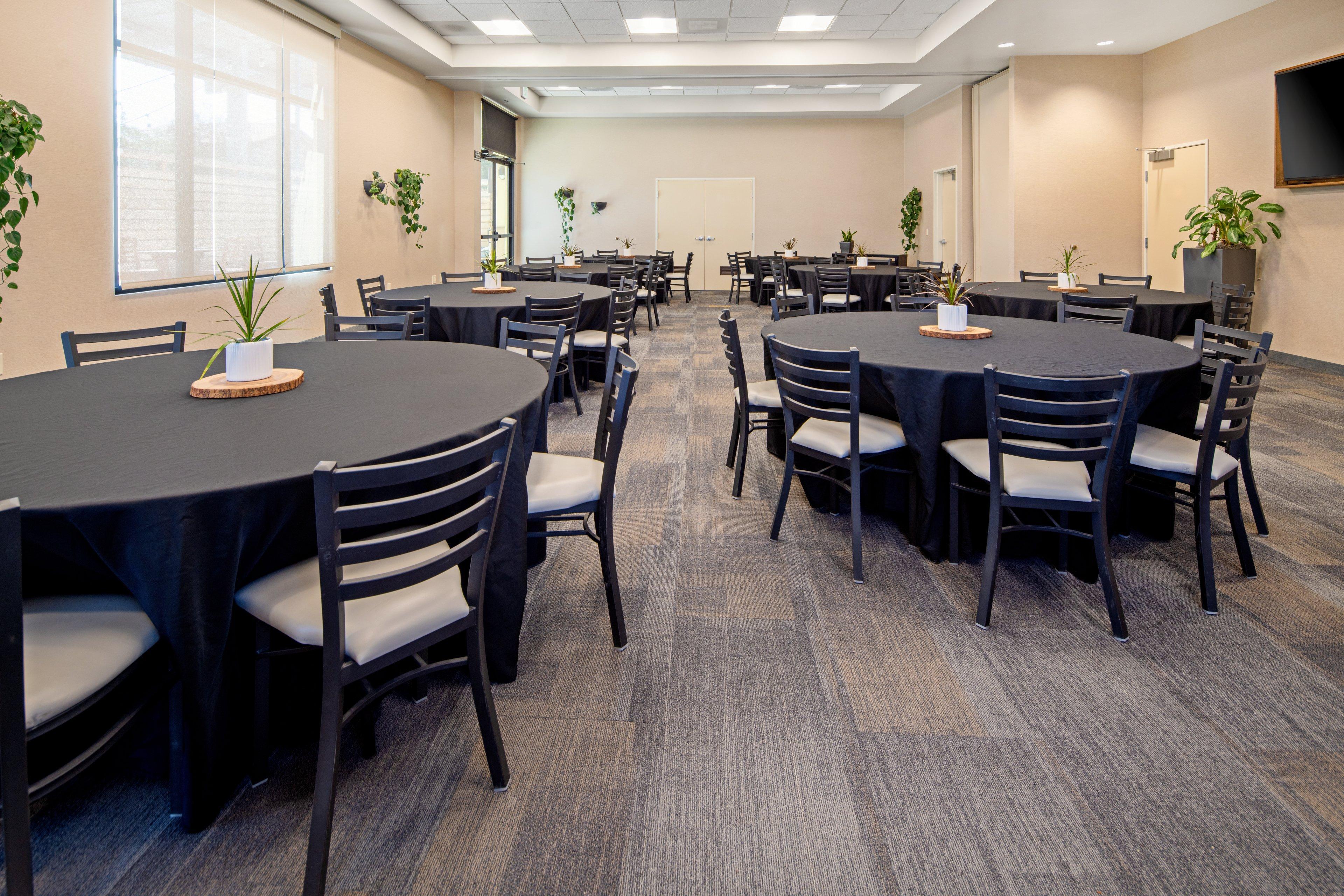 Holiday Inn Express Hotel & Suites Atascadero By Ihg Εξωτερικό φωτογραφία