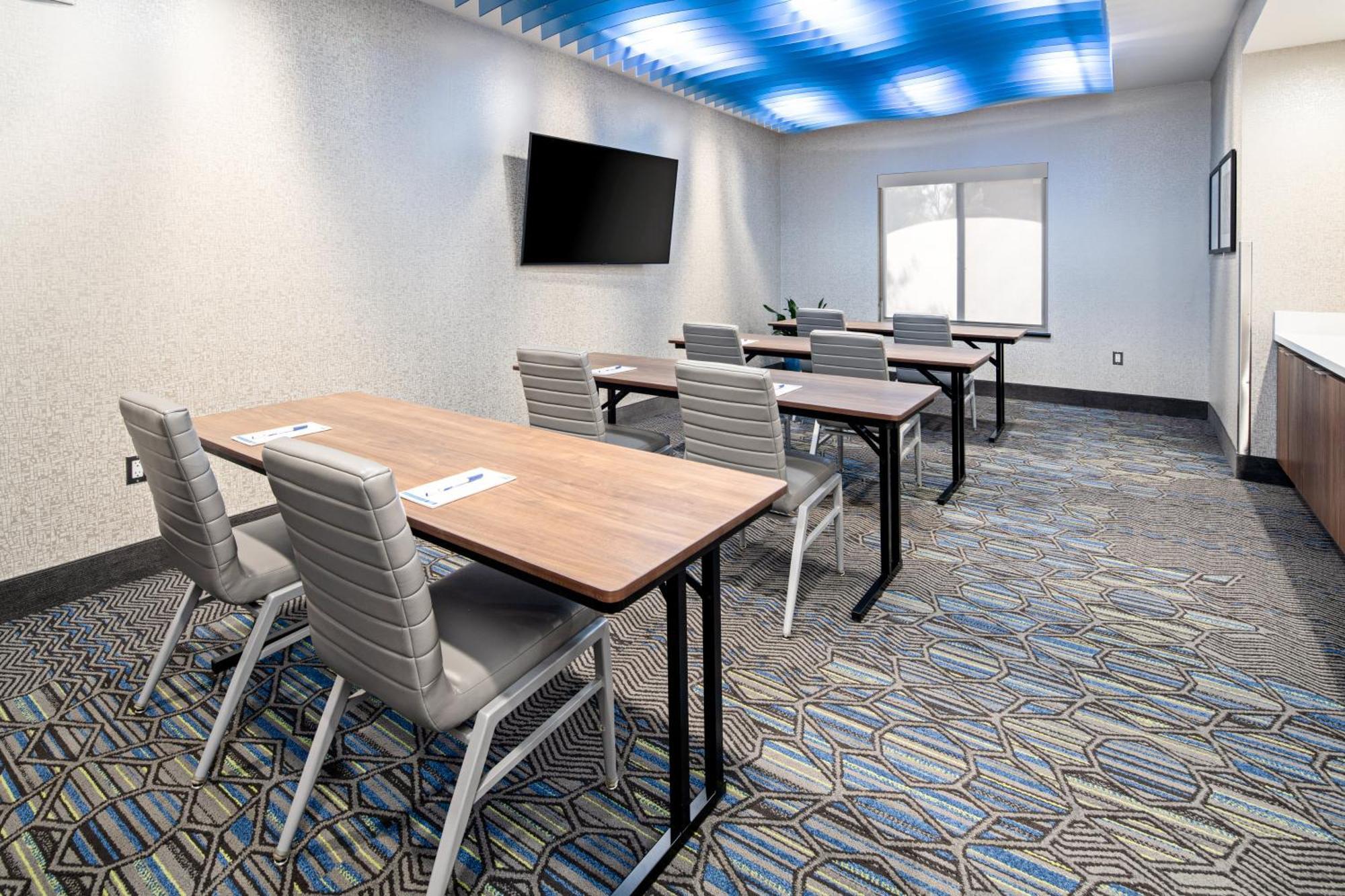 Holiday Inn Express Hotel & Suites Atascadero By Ihg Εξωτερικό φωτογραφία
